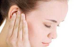 Почему чешутся уши внутри у человека: причины и лечение